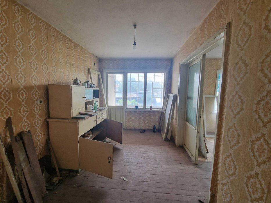 Продава се Къща в Разград, Промишлена зона - Изток - 250 кв.м за 317 €/кв.м - Снимка #6