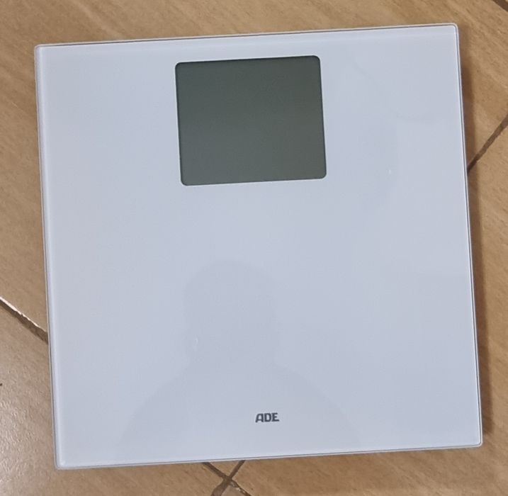 Електронни кантари до 180гк