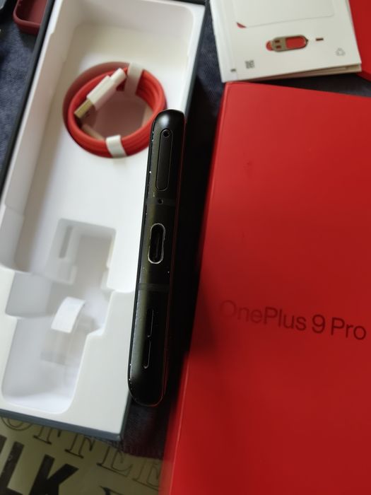 OnePlus 9 Pro 5G