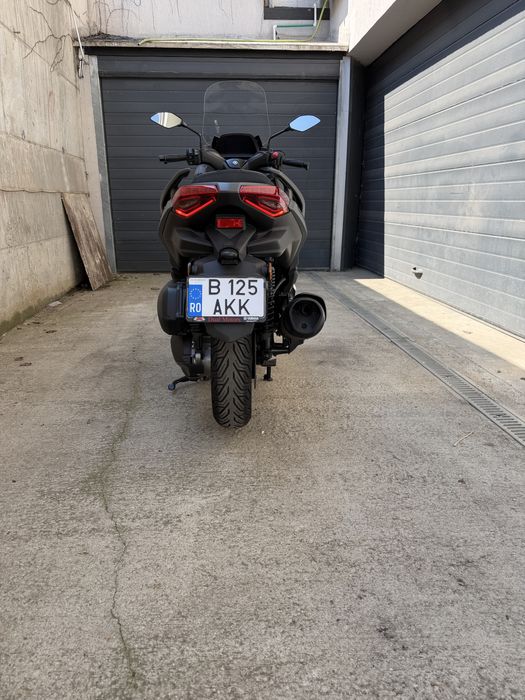 Scuter Yamaha XMAX 300
