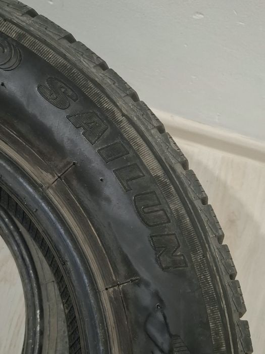 Продам зимние шины