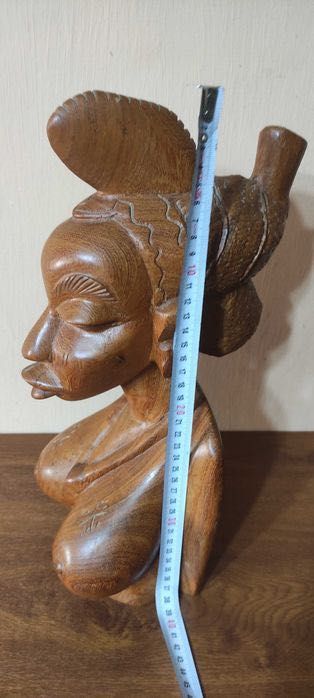 Sculptura africana - bust femeie