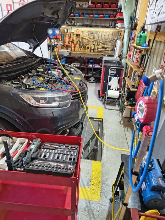 Reparații de electrică și climatizare auto