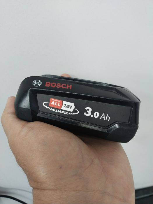 Аккумулятор Бош Bosch PBA 18V,3.0Ah