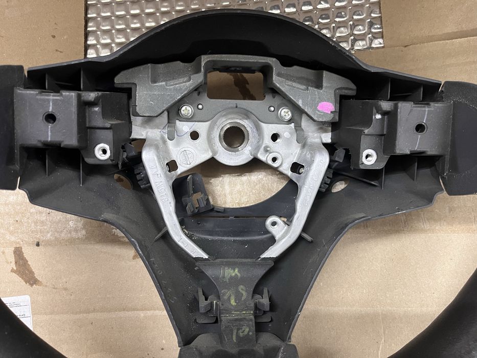 Продам рули toyota, бмв