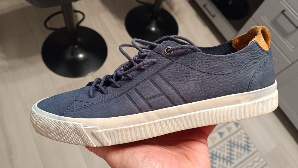 Adidas Tommy Hilfiger piele 43 că noi preț 100 ron