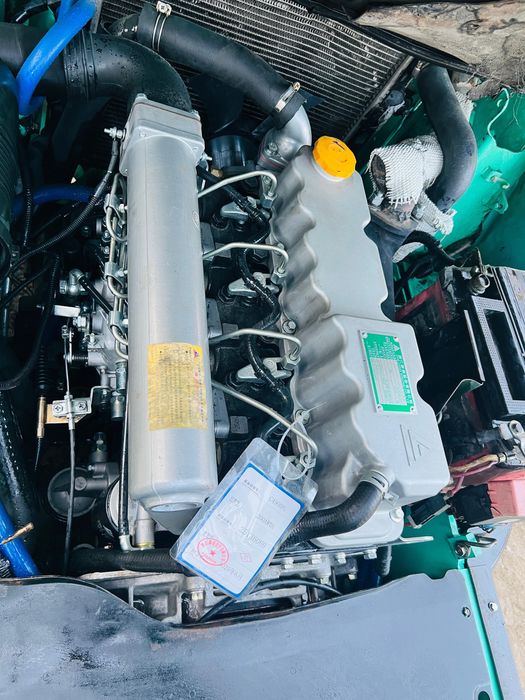 Вилочный погрузчик кара автокара