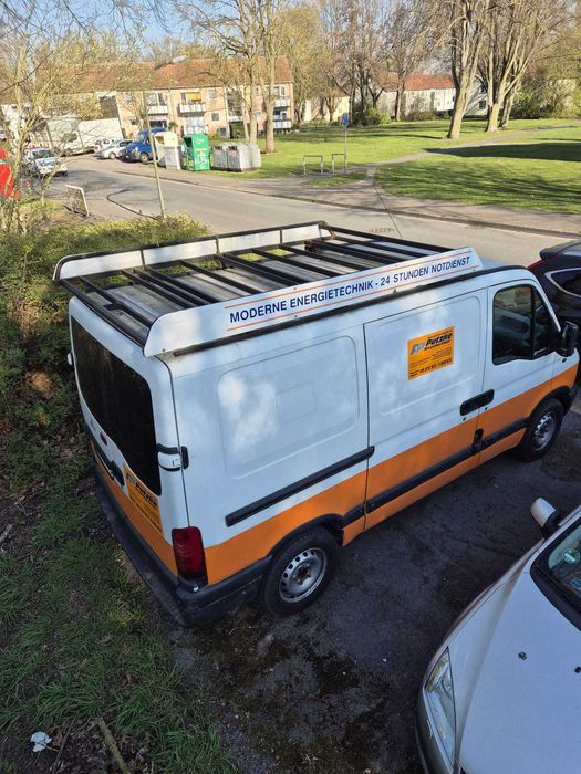 Продавам Renault Master