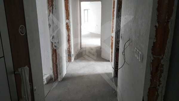 Продава се Многостаен апартамент в Пловдив, Кършияка - 134 кв.м за 1055 €/кв.м - Снимка #2