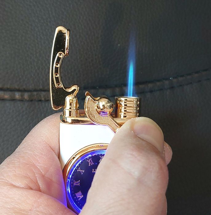 НОВА Запалка с Часовник