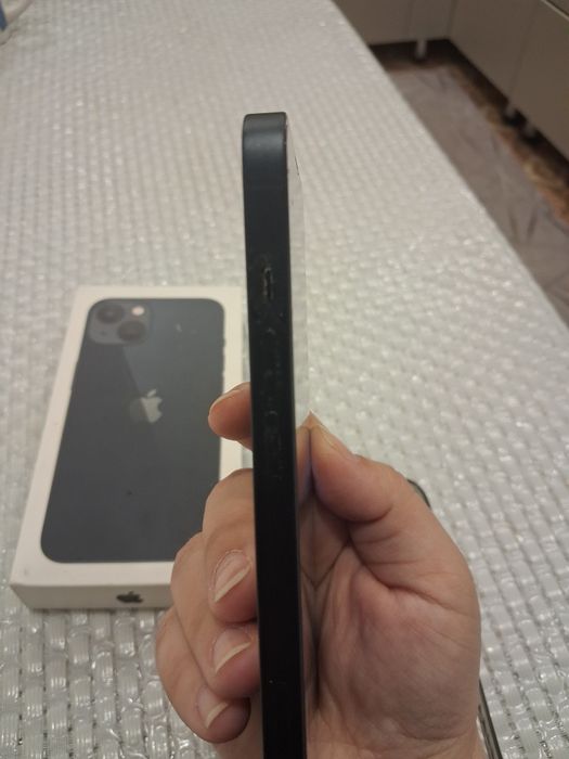 Продам айфон 13 в отличном состоянии