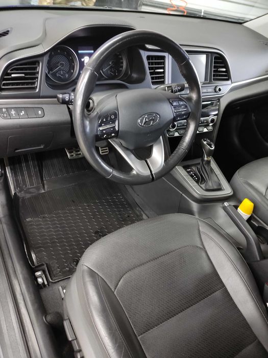 Продаётся Hyundai Elantra