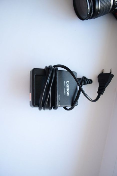 Фотоаппарат Canon EOS 1000D