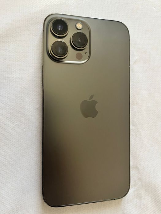 Продам айфон 13 промакс