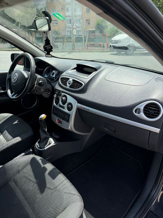 RENAULT Clio 2009 — imagine 5