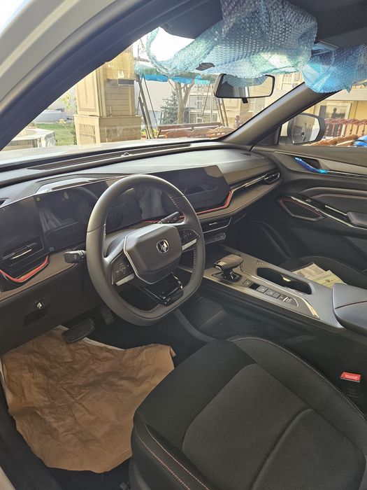 Чанган красовер 2025 йил  ранги ок енги юрмаган