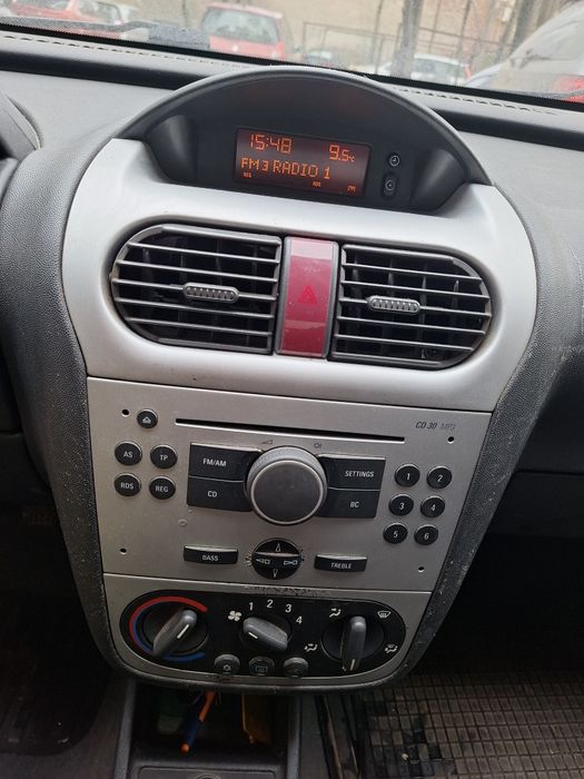 OPEL Corsa C, 1,2, с ГАЗ!+ 4 бр. нови гуми с джанти!