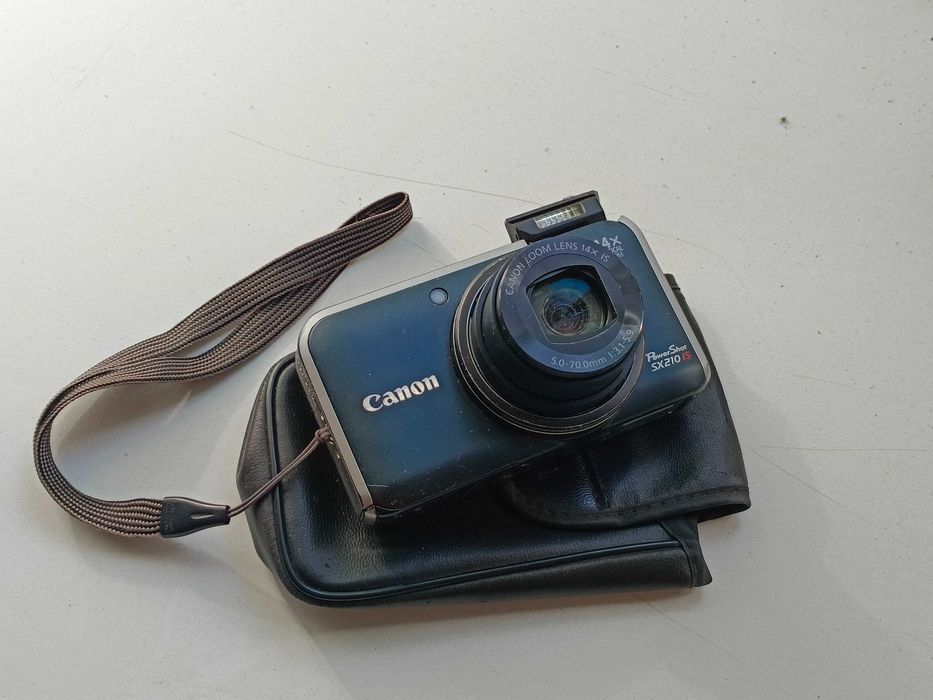 Canon PowerShot SX210 IS