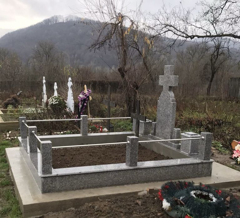 Cruci marmură și granit Patarlagele, Buzau
