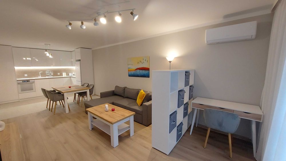 Дава се под наем Двустаен апартамент в София, Дружба 2 - 74 кв.м за 737 € - Снимка #2