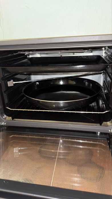Духовая печь Simfer M7003 настольная, минипечь, духовка