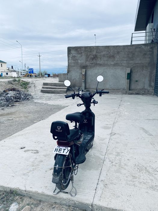 Скутер leopard pro