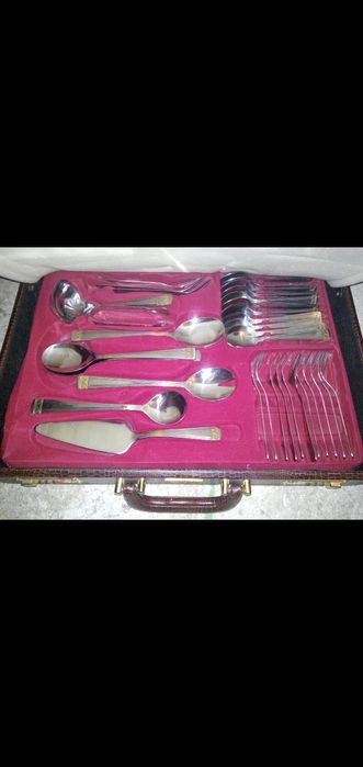 set Tacamuri 72 piese pt 12 8 6 persoane in serviete noi nefolosite