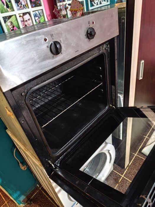 Фурна за вграждане CROWN