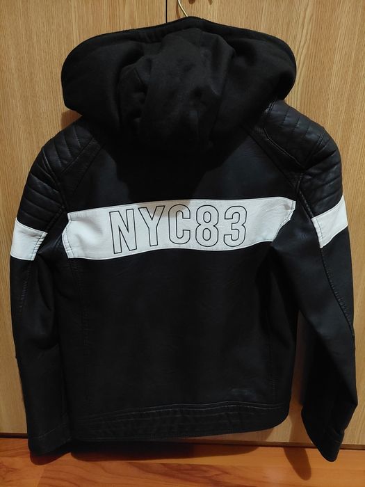 Geacă de piele impecabilă