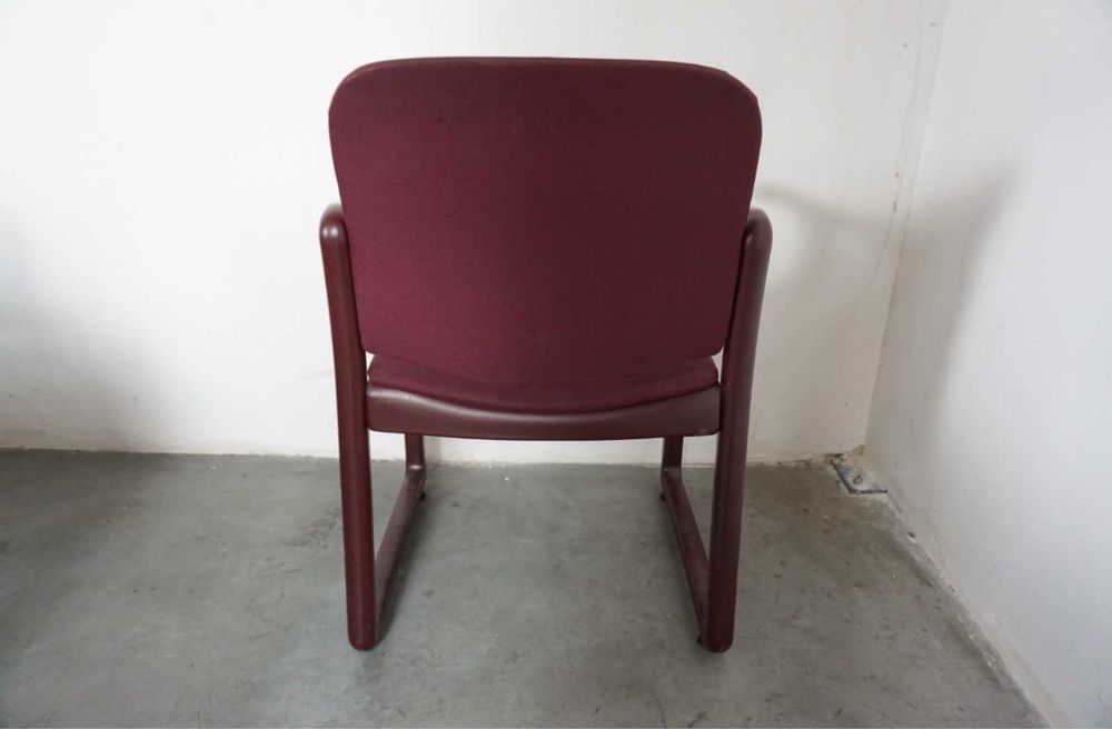 Vand scaune de bucatarie sau sufragerie