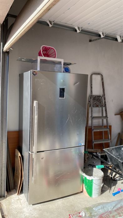 Продам холодильник