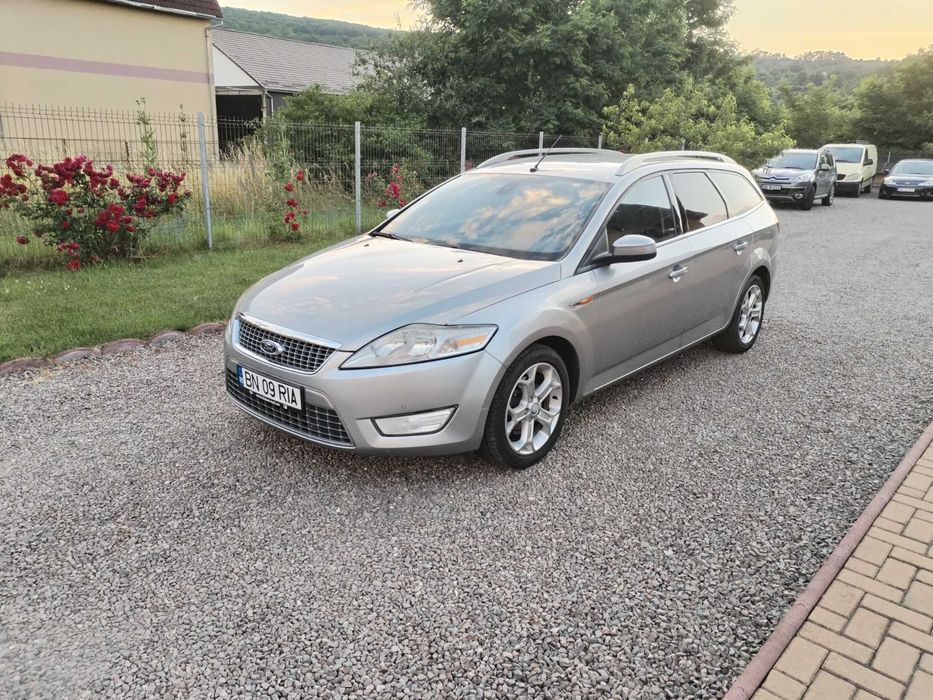 Ford Mondeo SW 2.0 TDCI - 140 CP - 2007 - 6 viteze - Navigatie