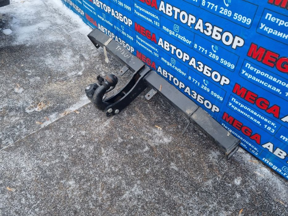 Фаркоп на mazda tribute.