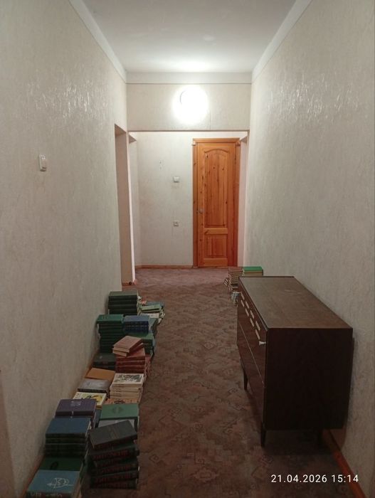 Продаётся большая 4ёх комнатная Юнусабад 18 квл, 95 квадратных метров,