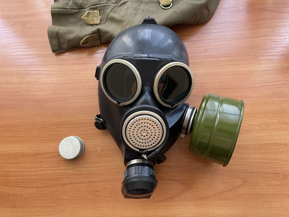 Рядък руски противогаз ГП-7В