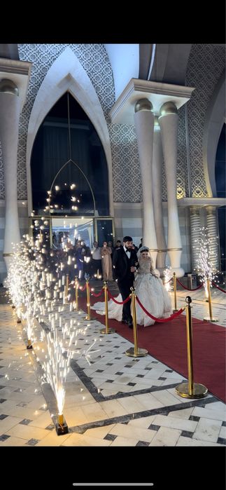 Холодные фонтаны, Фейерверки  (дополнение к празднику)