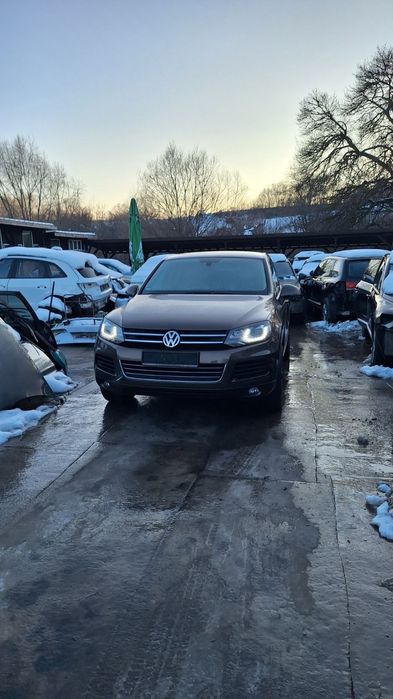 VW Touareg 3.0 V6 TDI,CRC motor 245 к.с. , ел. багажник, 60 броя на ча
