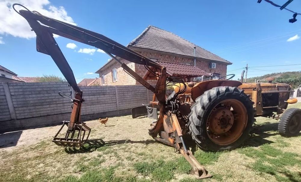 Vând utilaje agricole