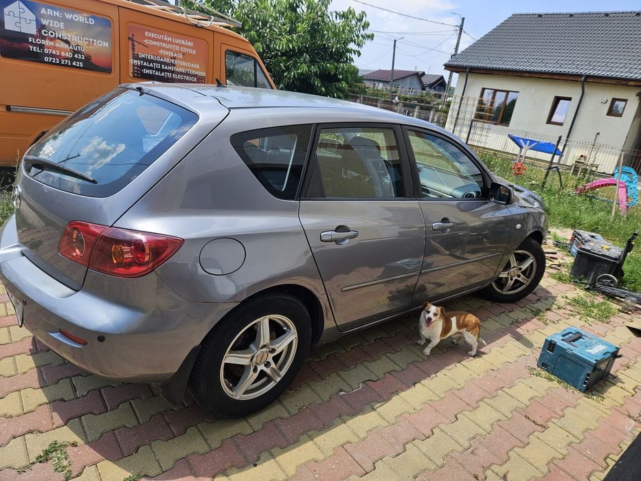 MAZDA 3 2004 — imagine 3