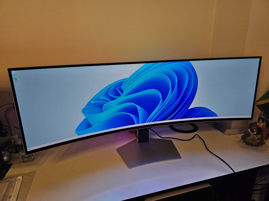 Samsung Odyssey G9 OLED 49inch 240hz Monitor cu Garantie