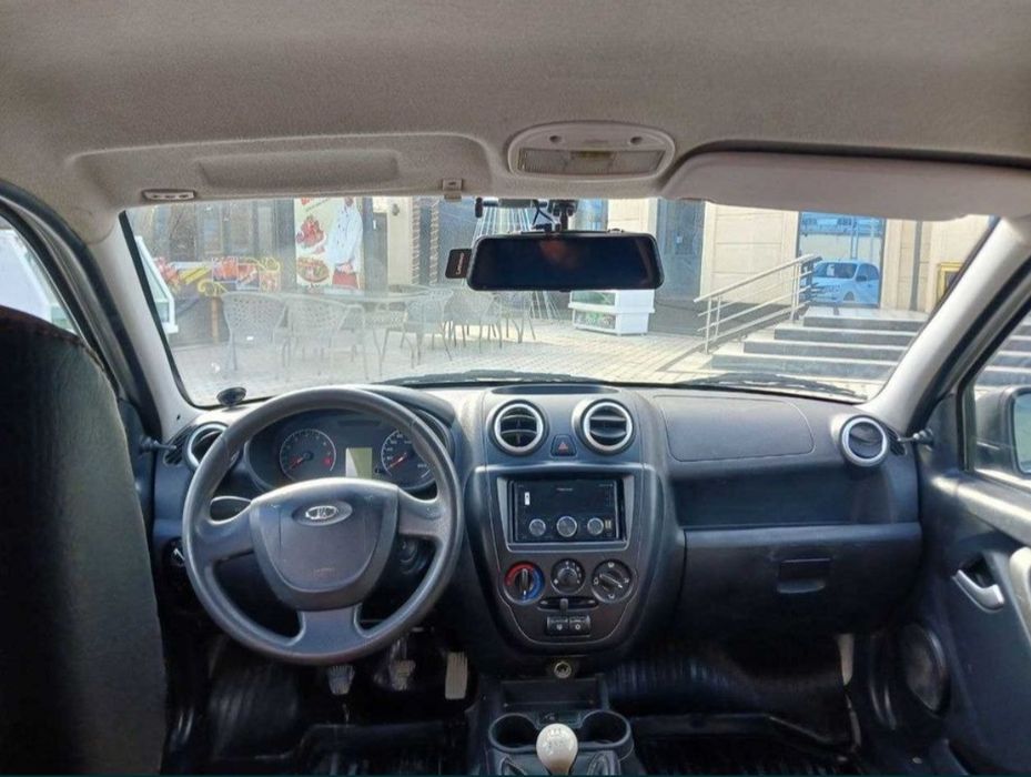 Lada granta 2015 naqdga oformlena