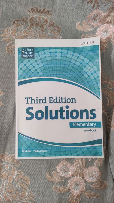 Книга Solutions Elementary workbook