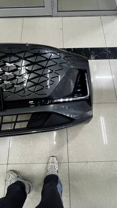 Changan CS55 Plus передний бампер мокрый асфальт