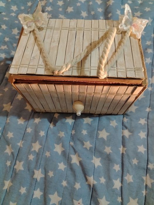 Кутия за бижута..