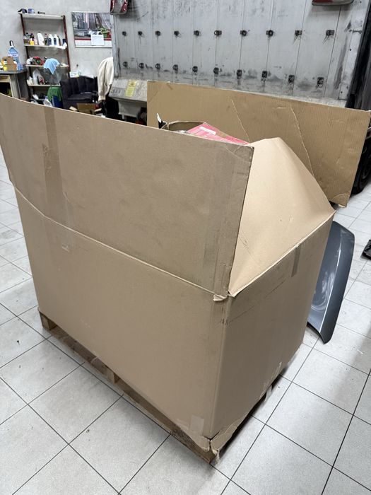 Продавам палет от амазон