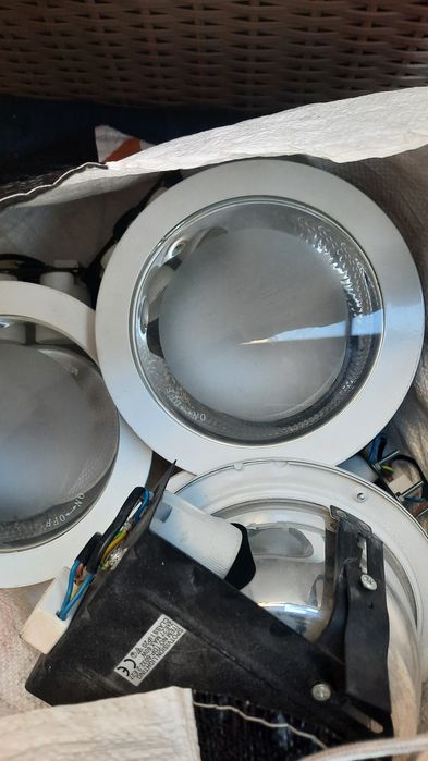 Aplice pt 2 becuri E27, (5 BUC) incastrate in plafon