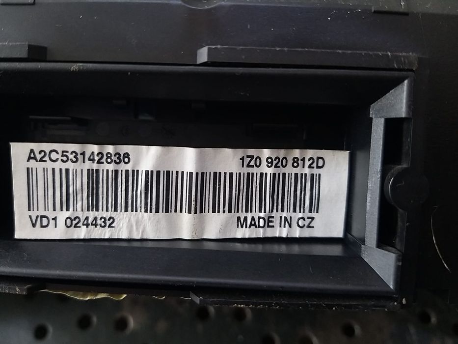 Ceasuri bord diesel skoda octavia 2 1z 1z0920812d