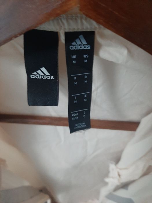 Geaca de la adidas