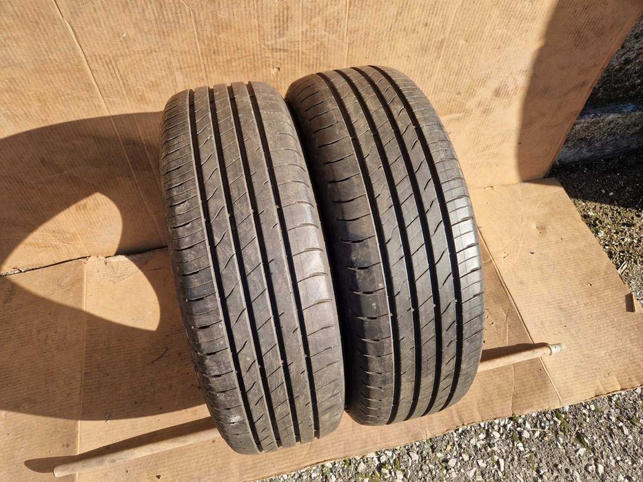 2 Goodyear R17 215/60 Летни гуми  DOT4723
