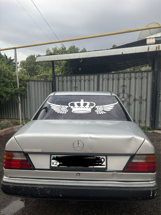 Mercedes-Benz E230, 1992г